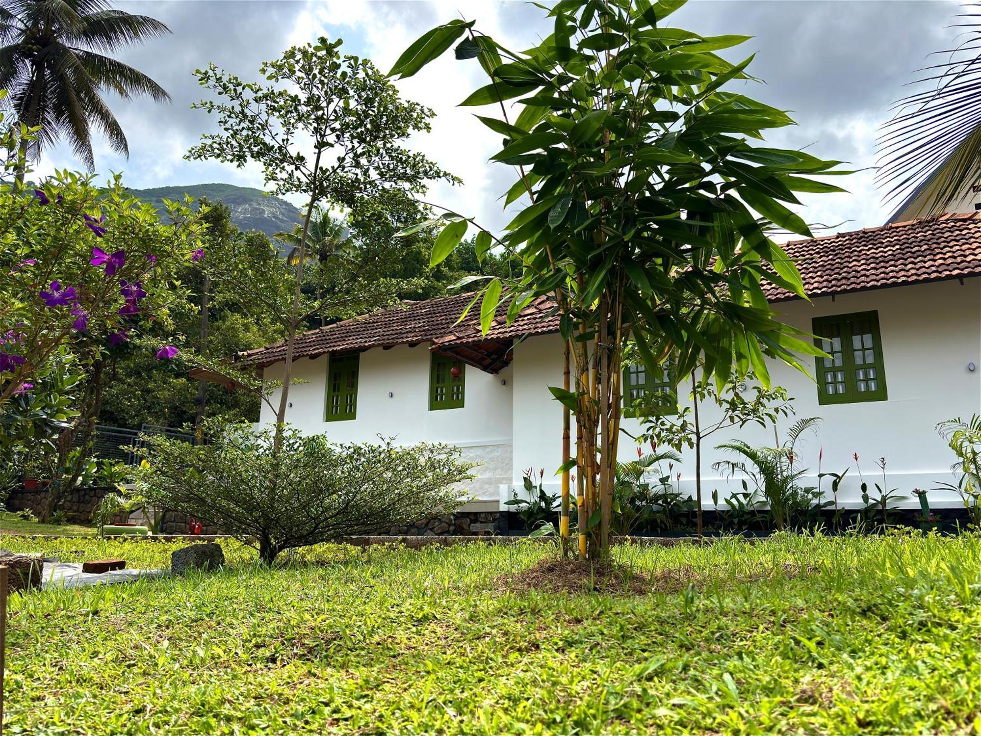 Calm Shack - 2 Bedroom-Boutique Farm Stay Munnar Exterior foto